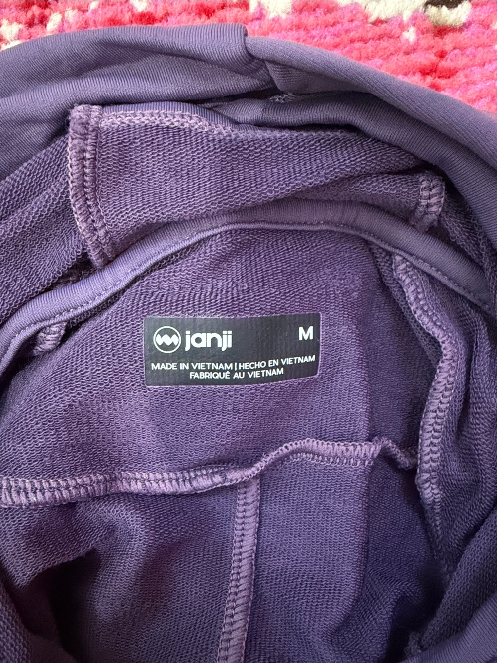 Janji Sunchaser Hooded Long-Sleeve Performance Tee in Purple. Medium - Picture 8 of 9